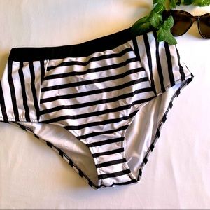 NWT High Rise black & white stripe bikini bottom